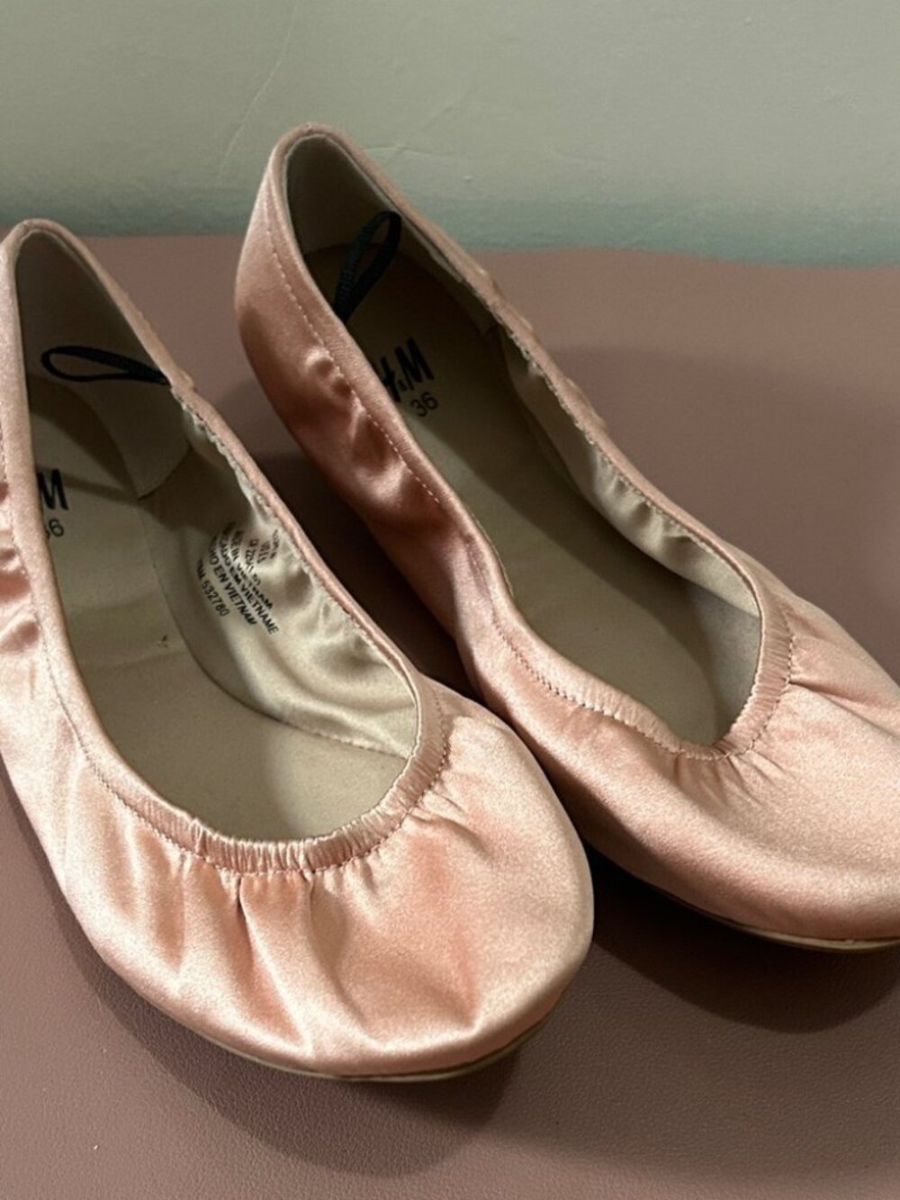 H&M Satin Blush Flats